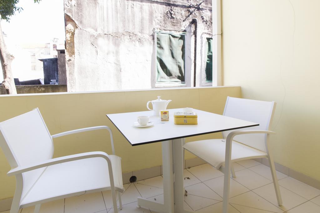 Apartment Joivy Stunning 3br Apt With Balcony, Nearby Saldanha Subway & Ist