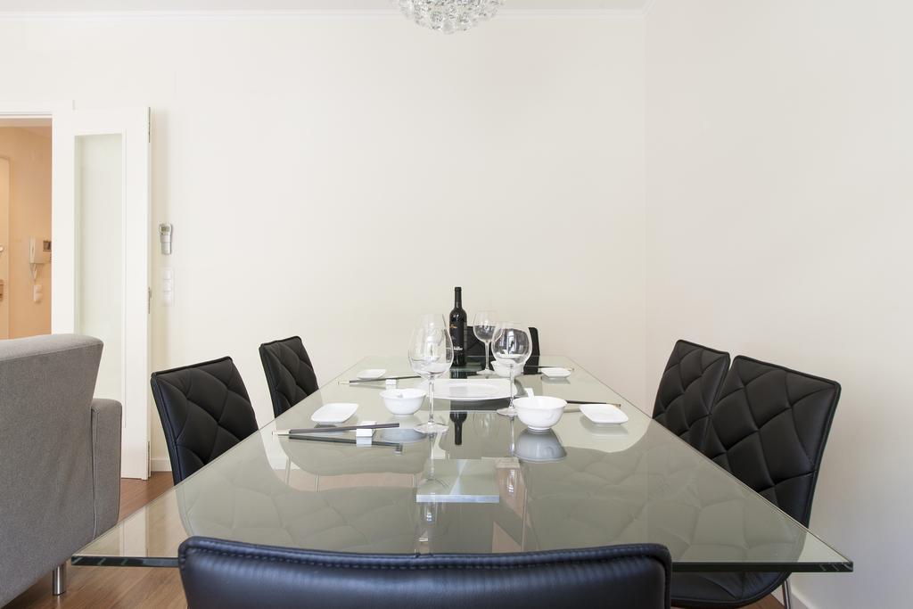 Joivy Stunning 3br Apt With Balcony, Nearby Saldanha Subway & Ist * Lisbon